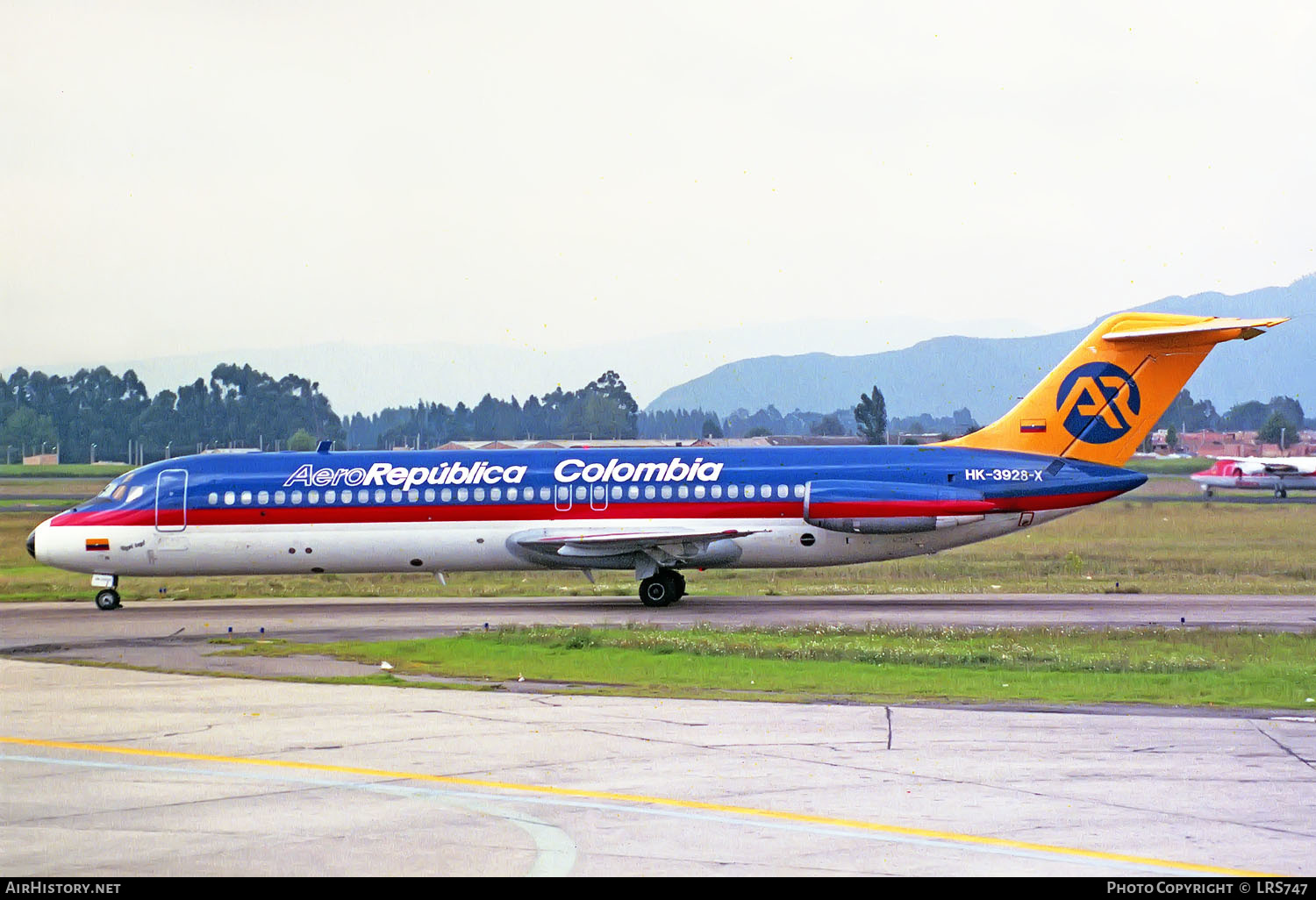 Aircraft Photo of HK-3928X | McDonnell Douglas DC-9-32 | Aero República | AirHistory.net #237165