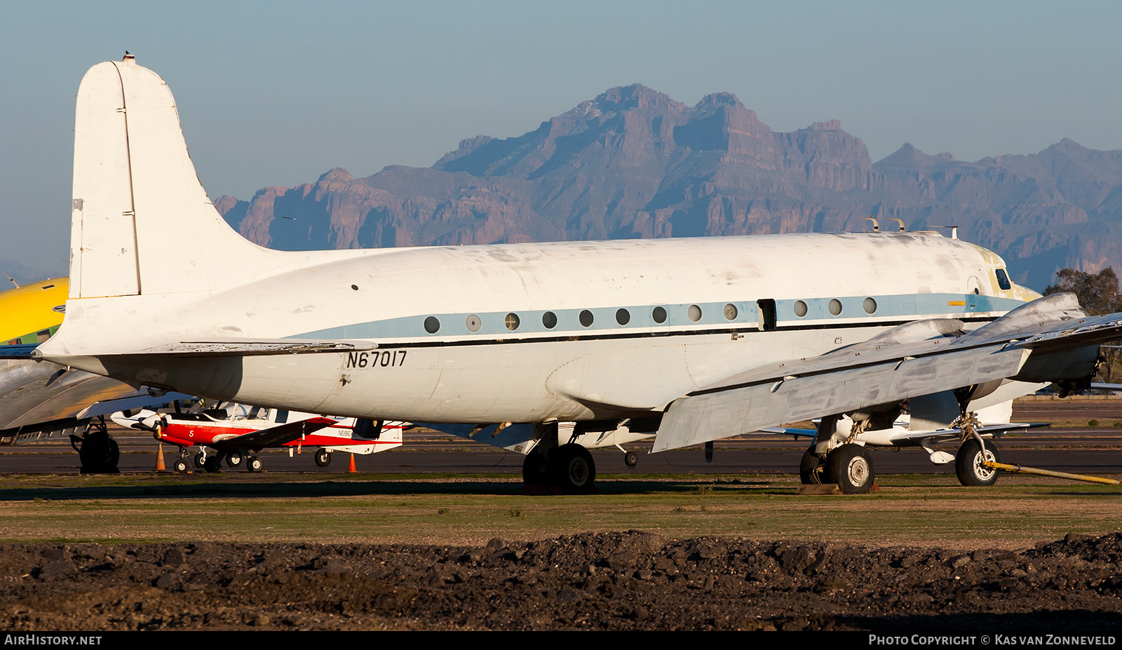 Aircraft Photo of N67017 | Douglas C-54P Skymaster | Air Response | AirHistory.net #237170