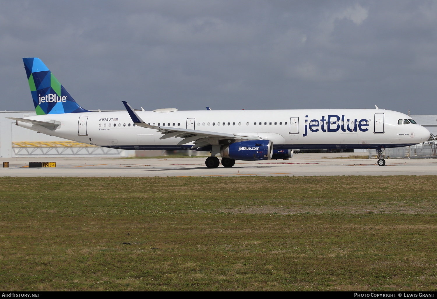 Aircraft Photo of N975JT | Airbus A321-231 | JetBlue Airways | AirHistory.net #237187