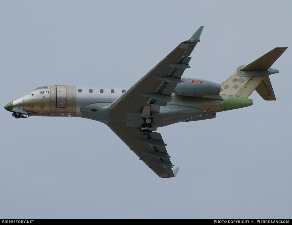 Aircraft Photo of C-FMXW | Bombardier Challenger 300 (BD-100-1A10) | AirHistory.net #237339