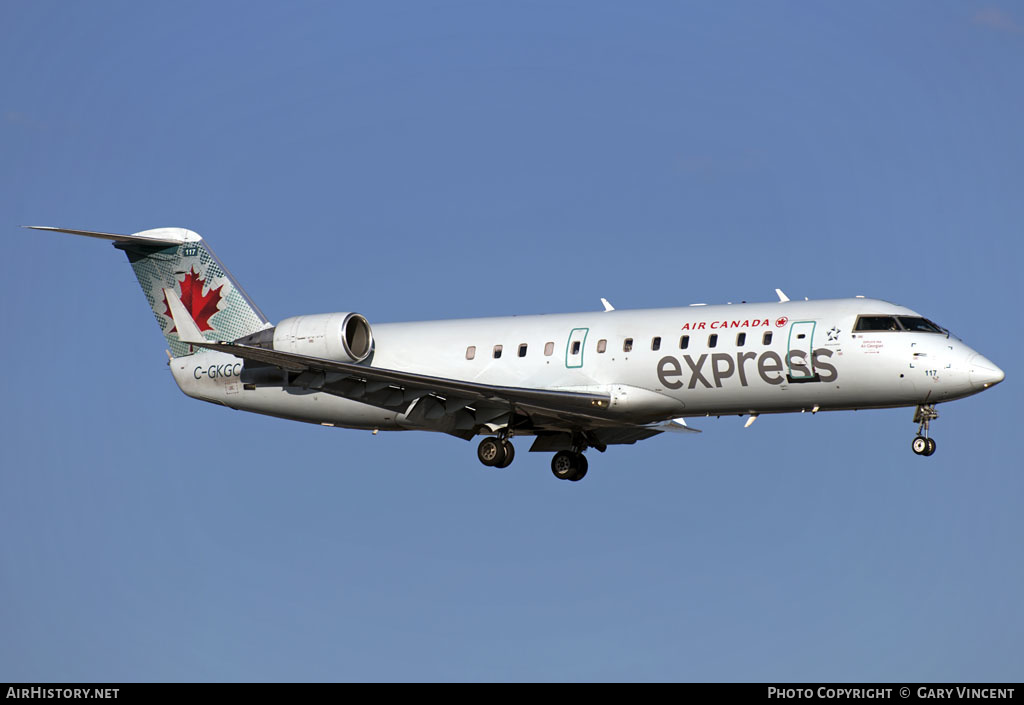 Aircraft Photo of C-GKGC | Bombardier CRJ-200ER (CL-600-2B19) | Air Canada Express | AirHistory.net #237345