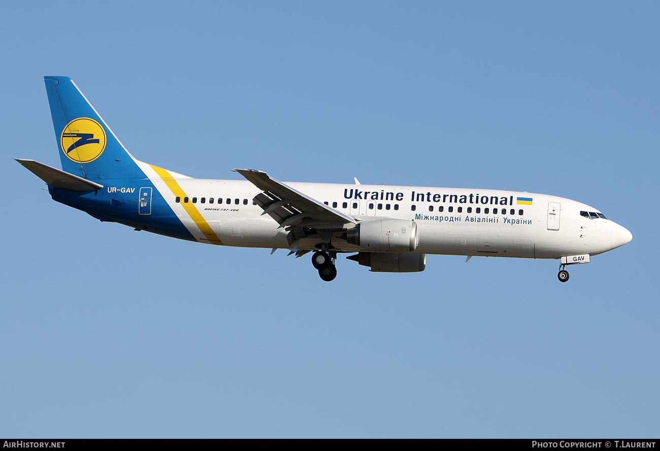 Aircraft Photo of UR-GAV | Boeing 737-4C9 | Ukraine International Airlines | AirHistory.net #237412