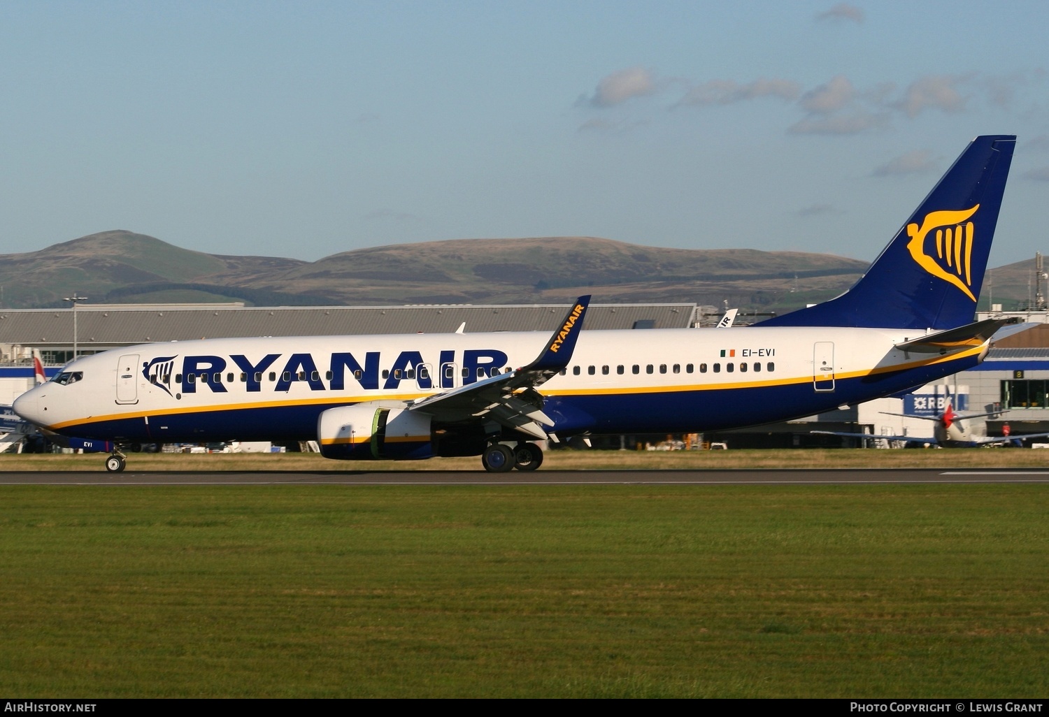 Aircraft Photo of EI-EVI | Boeing 737-8AS | Ryanair | AirHistory.net #237418