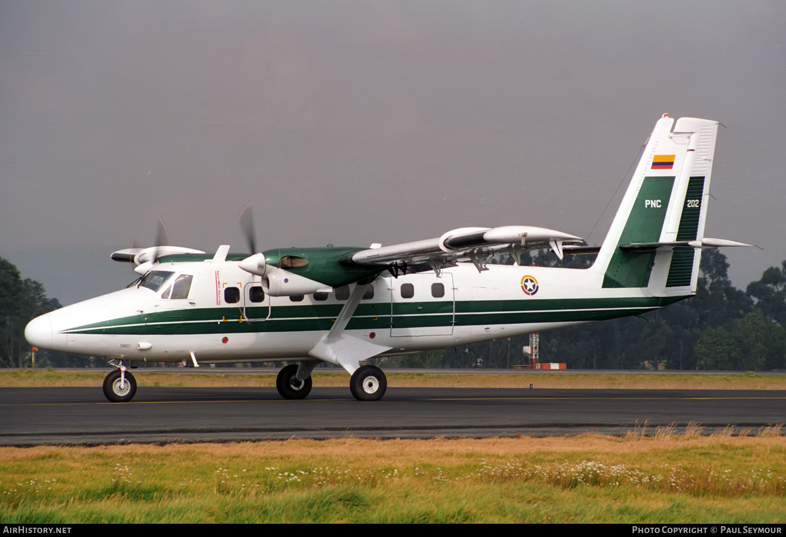 Aircraft Photo of PNC 202 | De Havilland Canada DHC-6-300 Twin Otter | Colombia - Police | AirHistory.net #237509