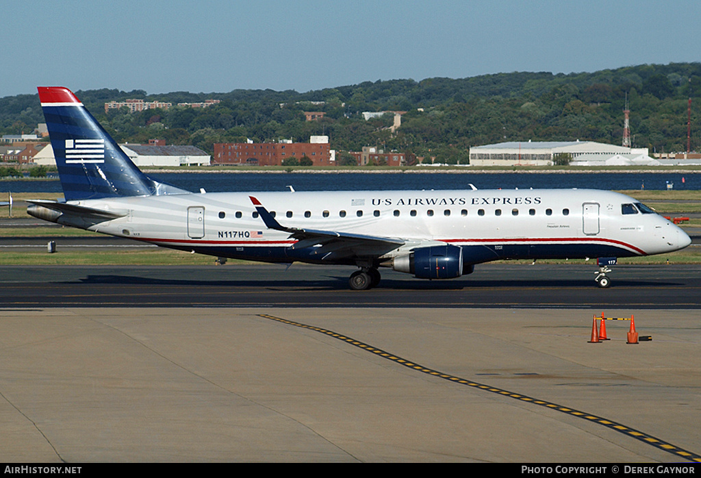 Aircraft Photo of N117HQ | Embraer 175LR (ERJ-170-200LR) | US Airways Express | AirHistory.net #237519