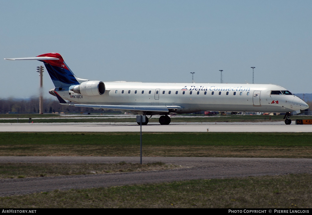 Aircraft Photo of N716EV | Bombardier CRJ-701ER (CL-600-2C10) | Delta Connection | AirHistory.net #237607