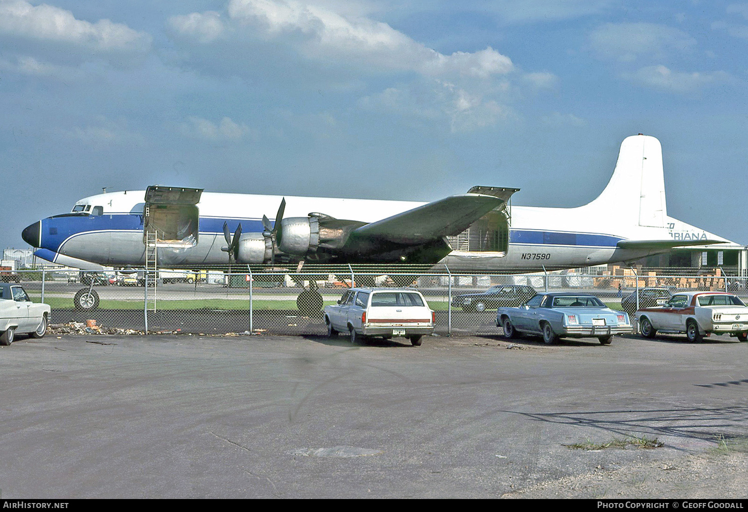 Aircraft Photo of N37590 | Douglas DC-6A | AirHistory.net #237628