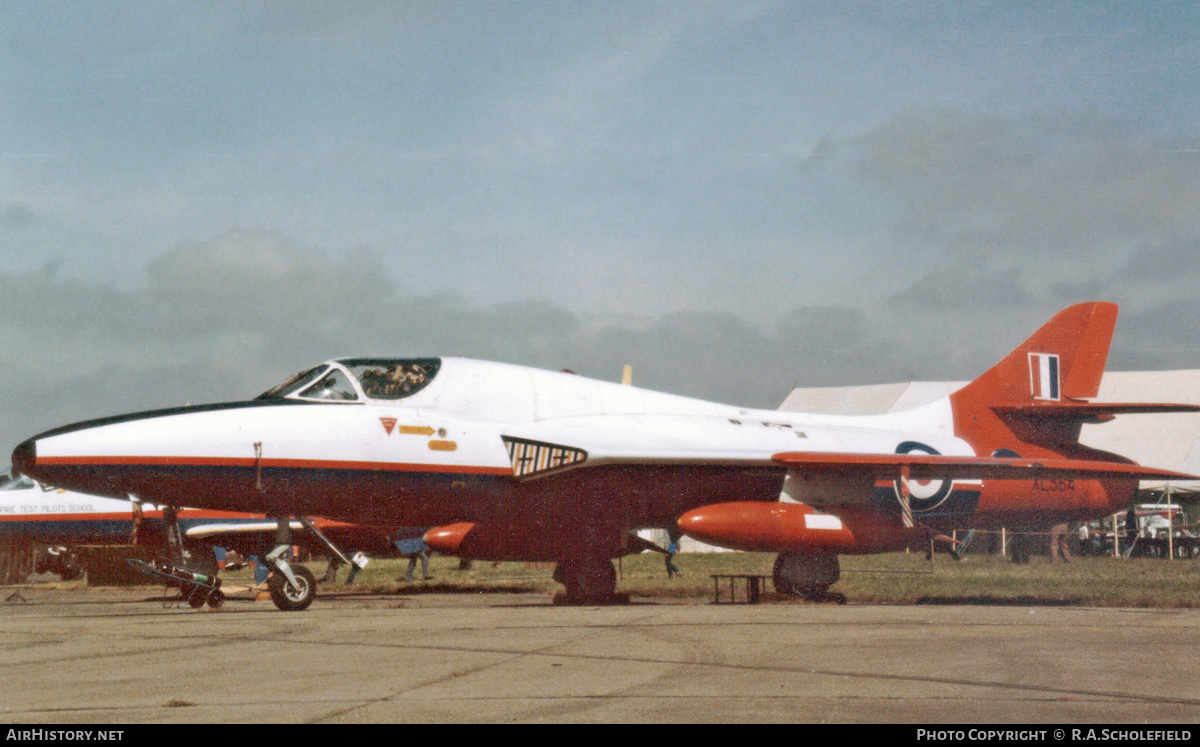 Aircraft Photo of XL564 | Hawker Hunter T7 | UK - Air Force | AirHistory.net #237645