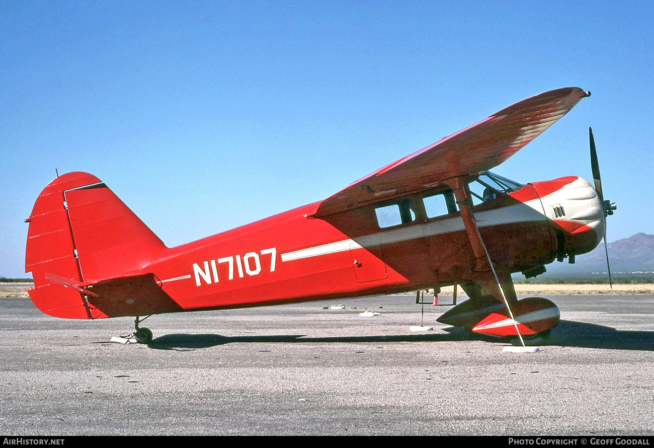 Aircraft Photo of N17107 | Stinson SR-9E Reliant | AirHistory.net #237653