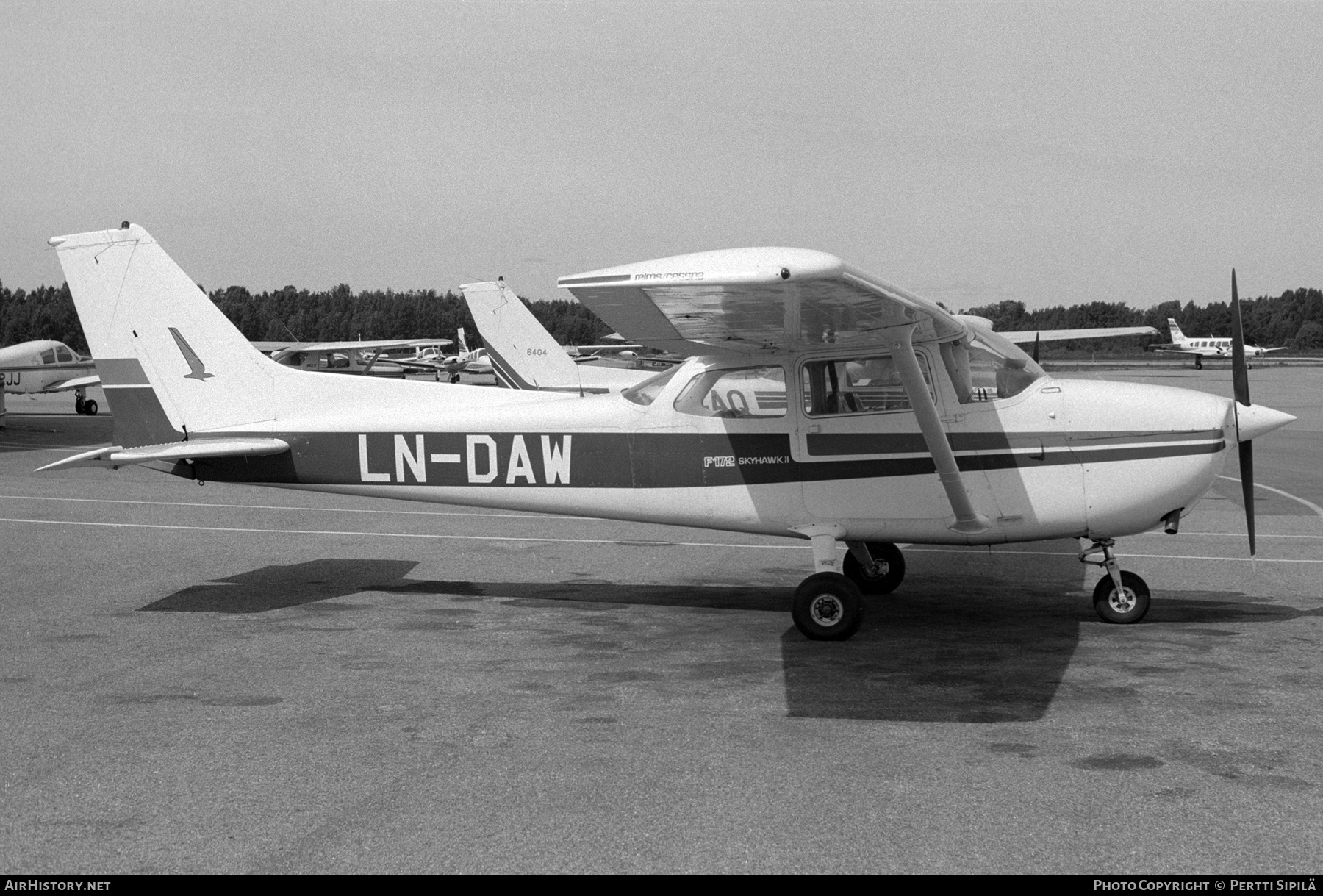 Aircraft Photo of LN-DAW | Reims F172N Skyhawk II | AirHistory.net #237764
