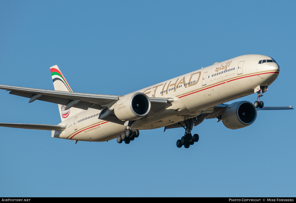 Aircraft Photo of A6-ETQ | Boeing 777-3FX/ER | Etihad Airways | AirHistory.net #237781
