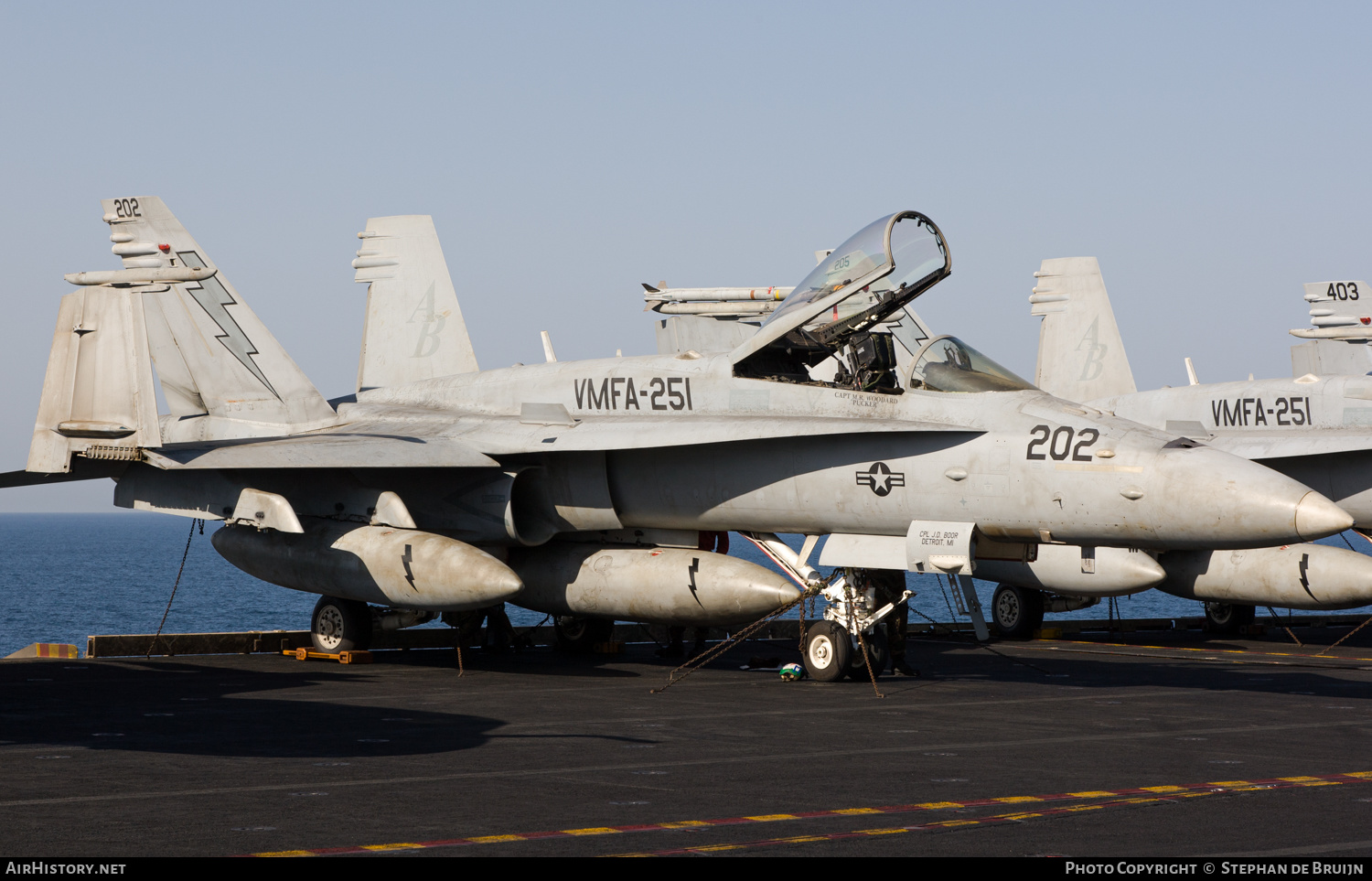 Aircraft Photo of 164883 | McDonnell Douglas F/A-18C Hornet | USA - Marines | AirHistory.net #237819