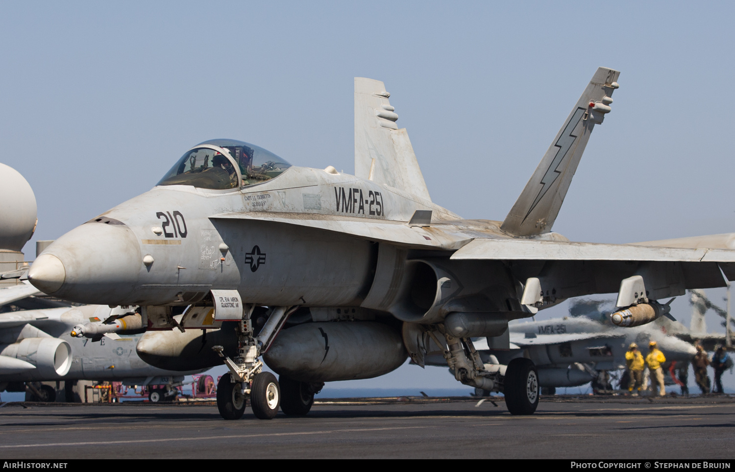 Aircraft Photo of 164910 | McDonnell Douglas F/A-18C Hornet | USA - Marines | AirHistory.net #237902