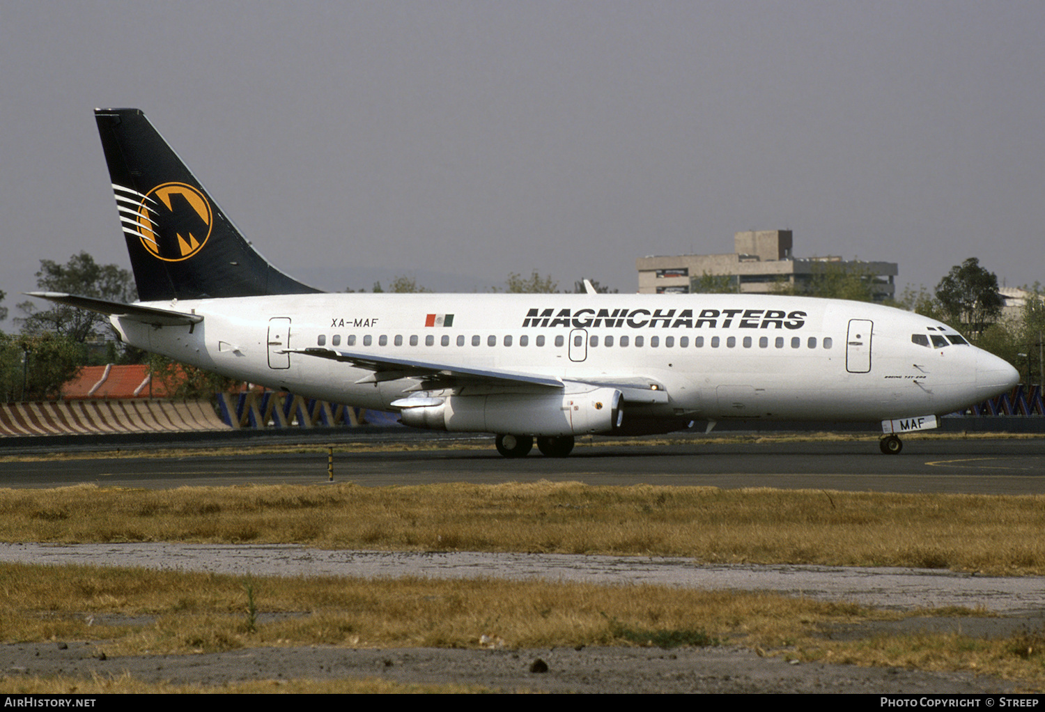 Aircraft Photo of XA-MAF | Boeing 737-2K9/Adv | Magnicharters | AirHistory.net #238006