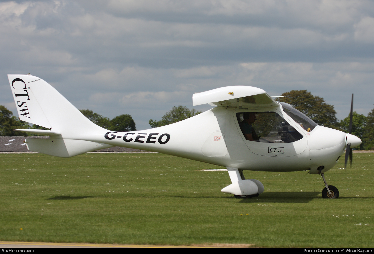 Aircraft Photo of G-CEEO | P&M Aviation CTSW | AirHistory.net #238024