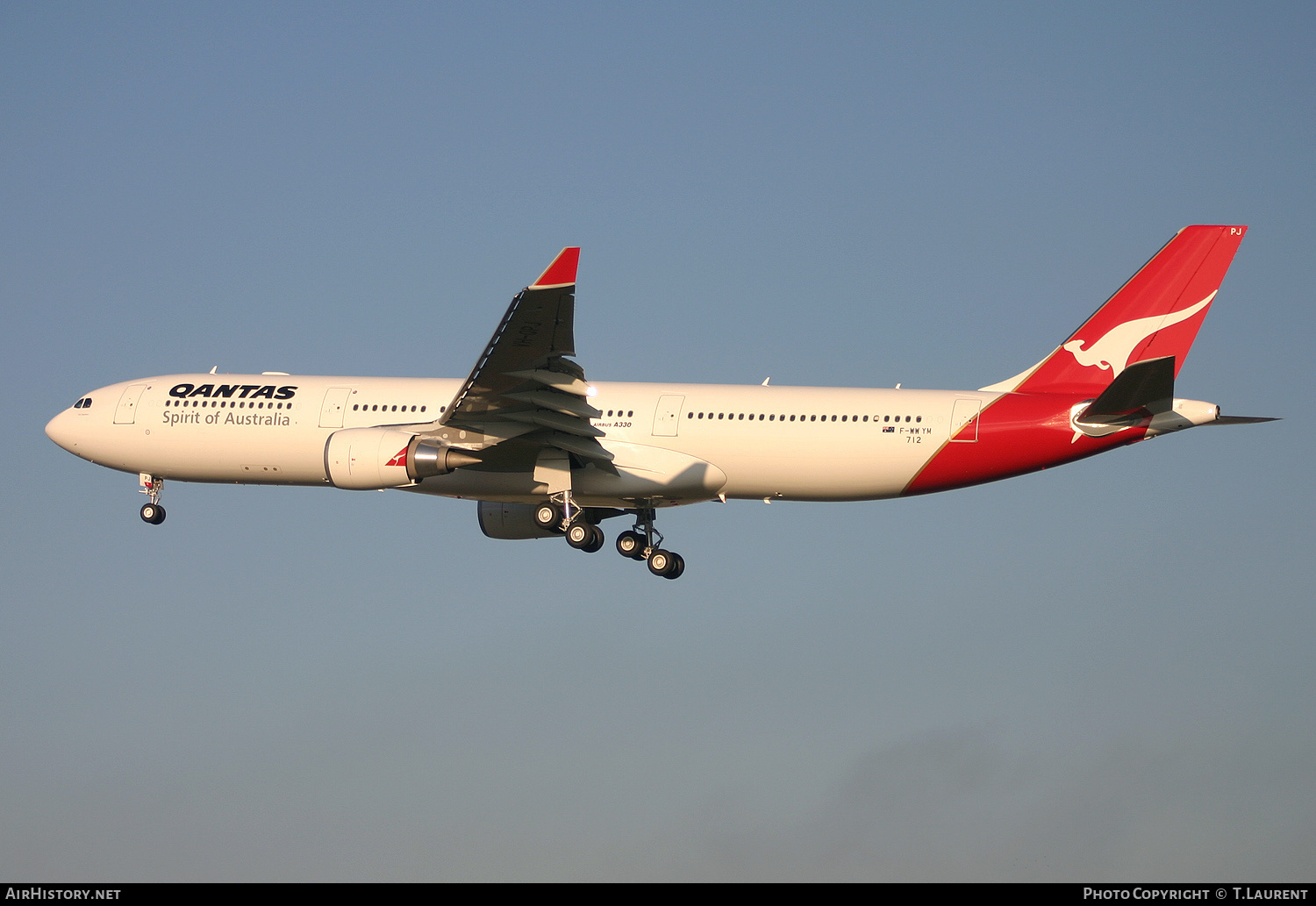 Aircraft Photo of F-WWYM | Airbus A330-303 | Qantas | AirHistory.net #238033