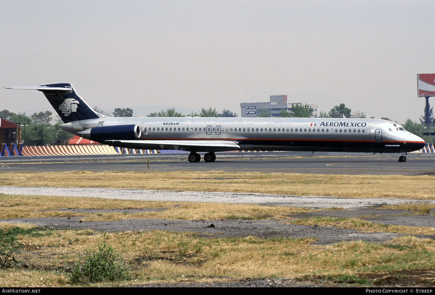 Aircraft Photo of N838AM | McDonnell Douglas MD-83 (DC-9-83) | AeroMéxico | AirHistory.net #238073