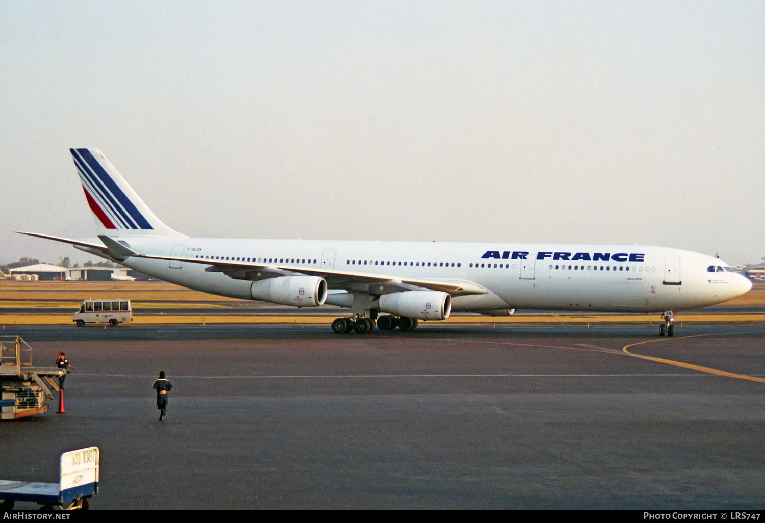 Aircraft Photo of F-GLZA | Airbus A340-311 | Air France | AirHistory.net #238316