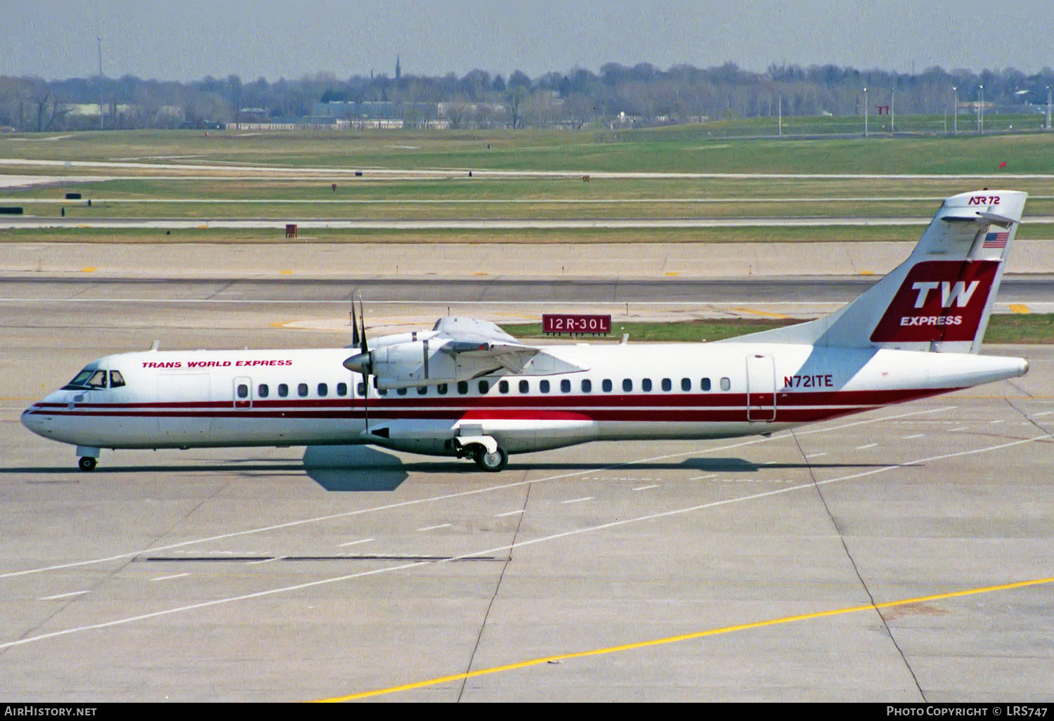 Aircraft Photo of N721TE | ATR ATR-72-202 | TW Express - Trans World Express | AirHistory.net #238357