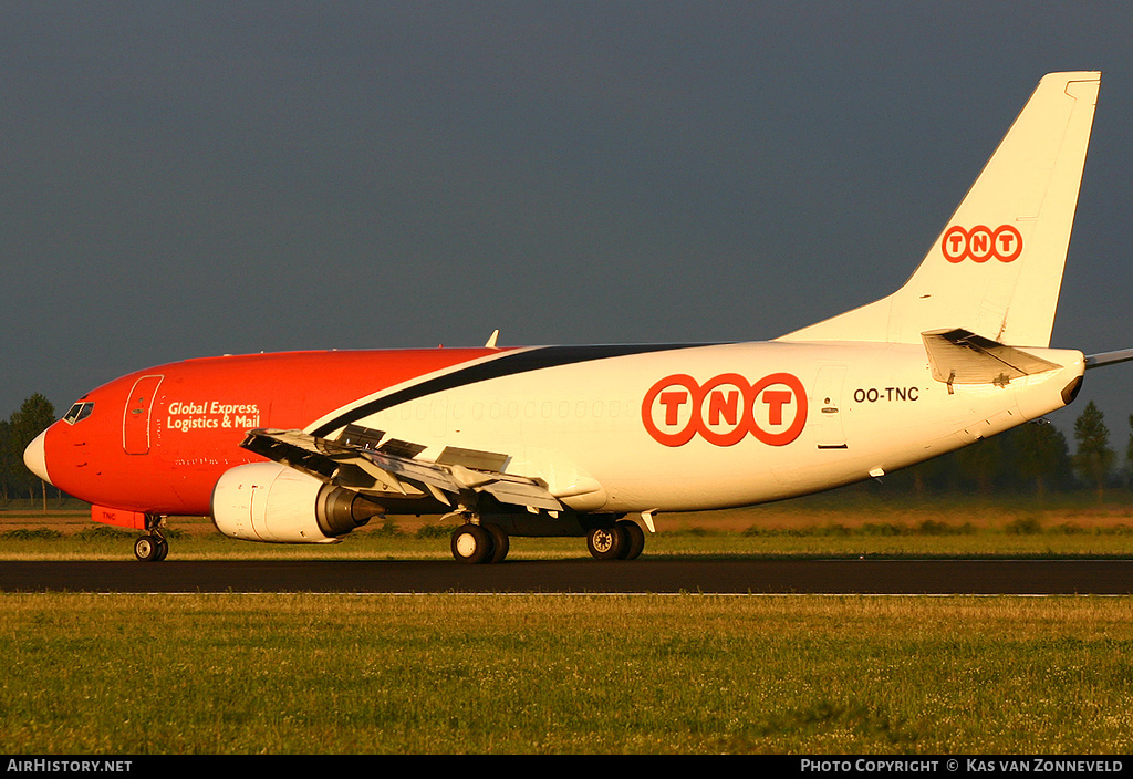 Aircraft Photo of OO-TNC | Boeing 737-301(SF) | TNT Airways | AirHistory.net #238383