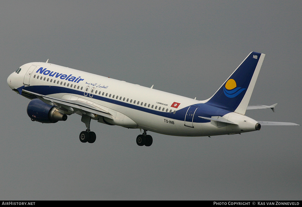 Aircraft Photo of TS-INB | Airbus A320-214 | Nouvelair Tunisie | AirHistory.net #238452