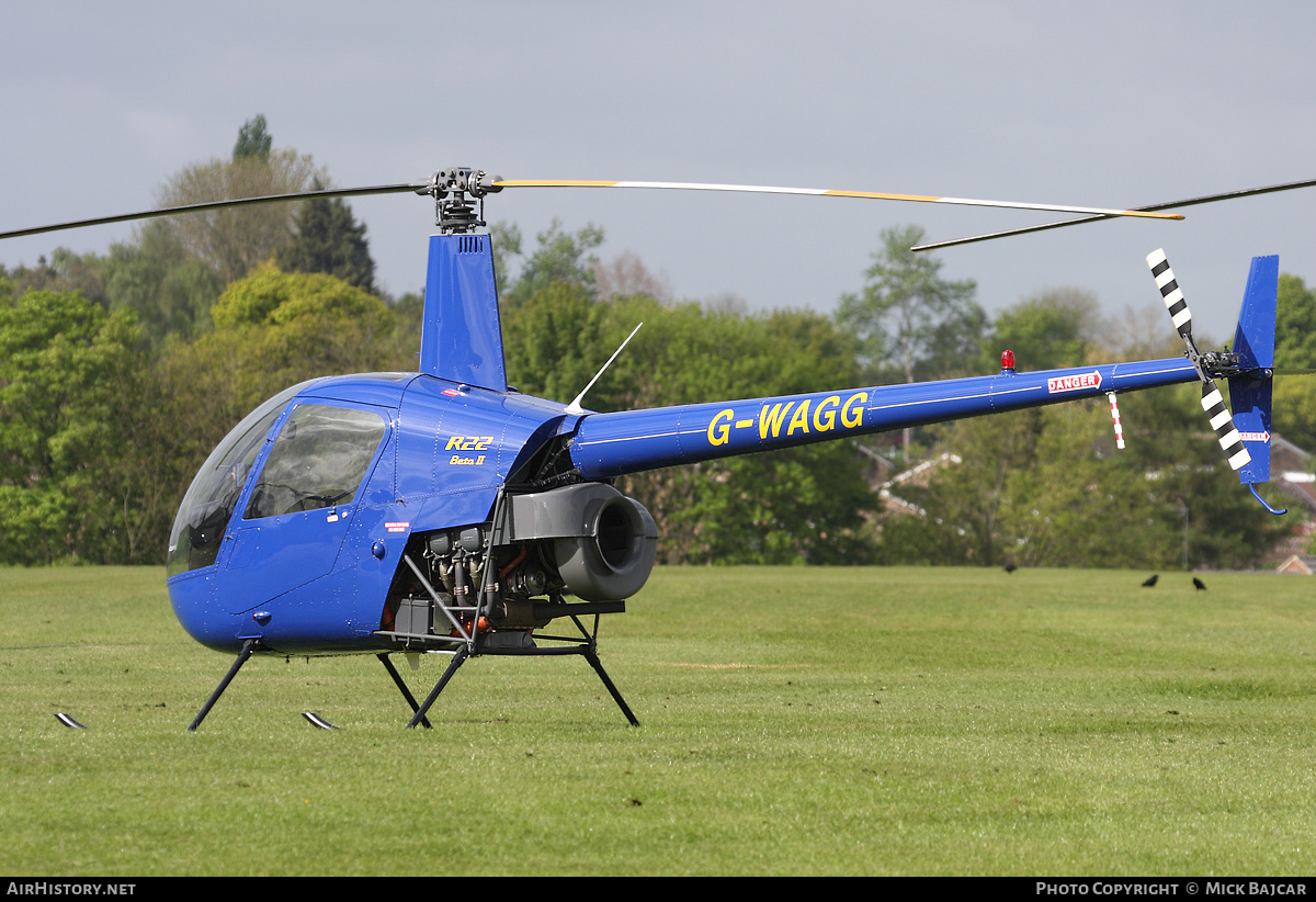 Aircraft Photo of G-WAGG | Robinson R-22 Beta | AirHistory.net #238489