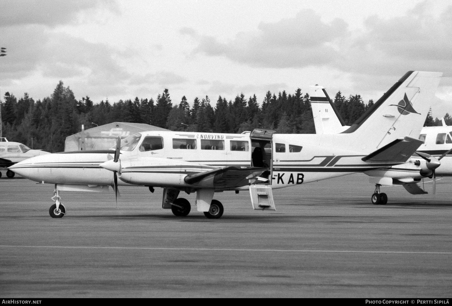 Aircraft Photo of LN-KAB | Cessna 404 Titan Courier | Norving | AirHistory.net #238528
