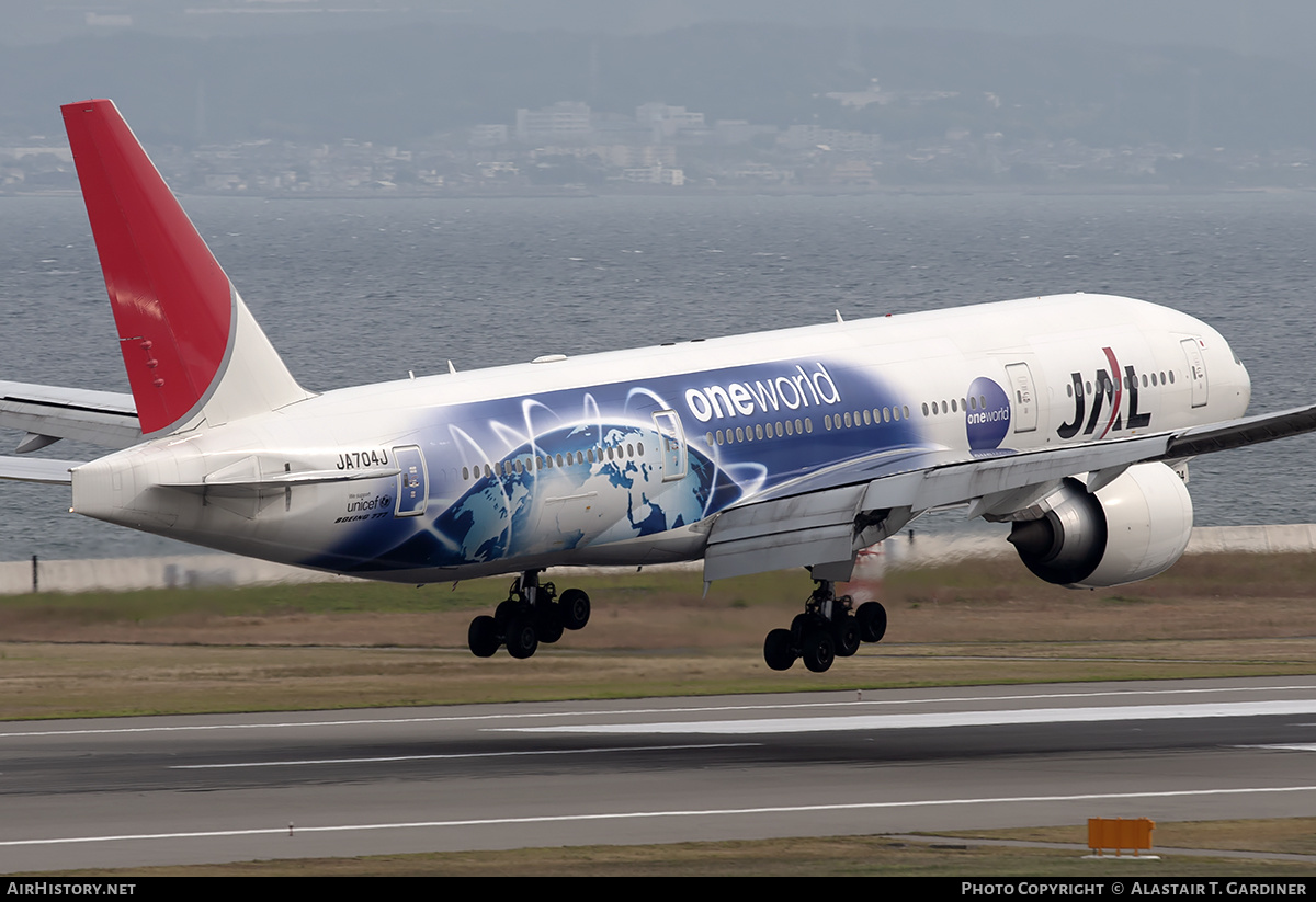 Aircraft Photo of JA704J | Boeing 777-246/ER | Japan Airlines - JAL | AirHistory.net #238537