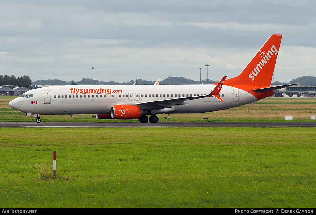 Aircraft Photo of C-GLRN | Boeing 737-800 | Sunwing Airlines | AirHistory.net #238569