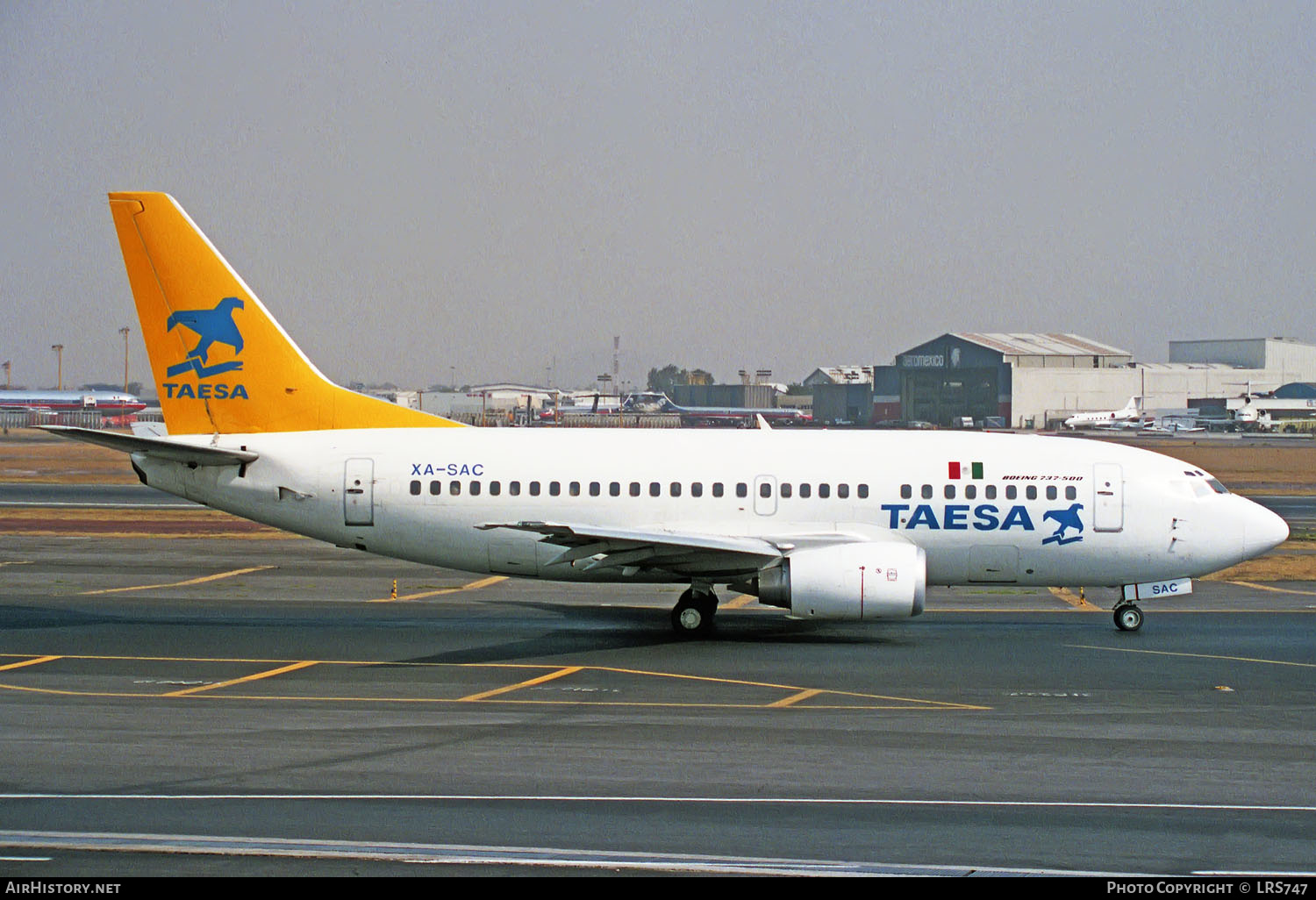 Aircraft Photo of XA-SAC | Boeing 737-5Y0 | TAESA - Transportes Aéreos Ejecutivos | AirHistory.net #238601