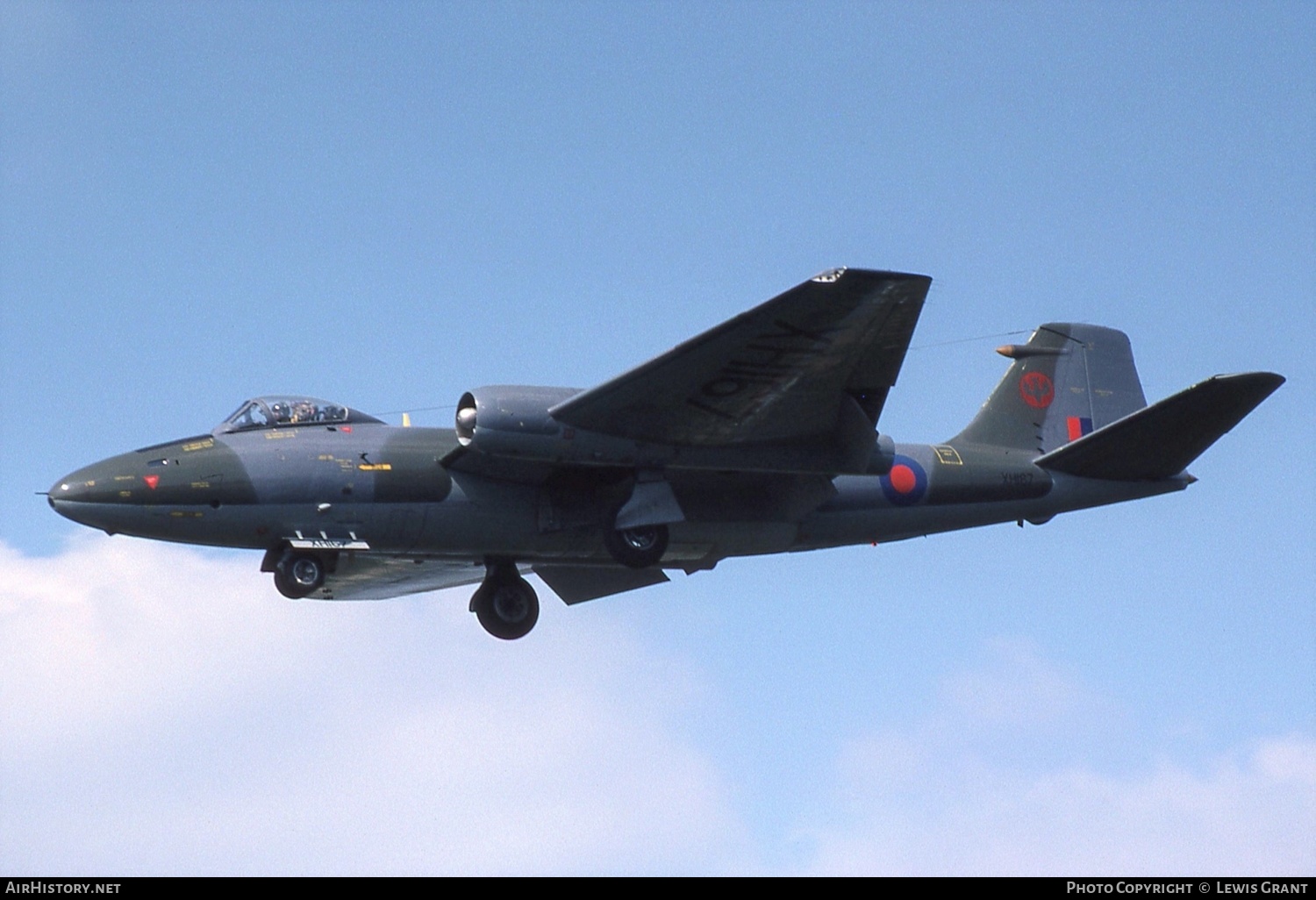 Aircraft Photo of XH167 | English Electric Canberra PR9 | UK - Air Force | AirHistory.net #238667