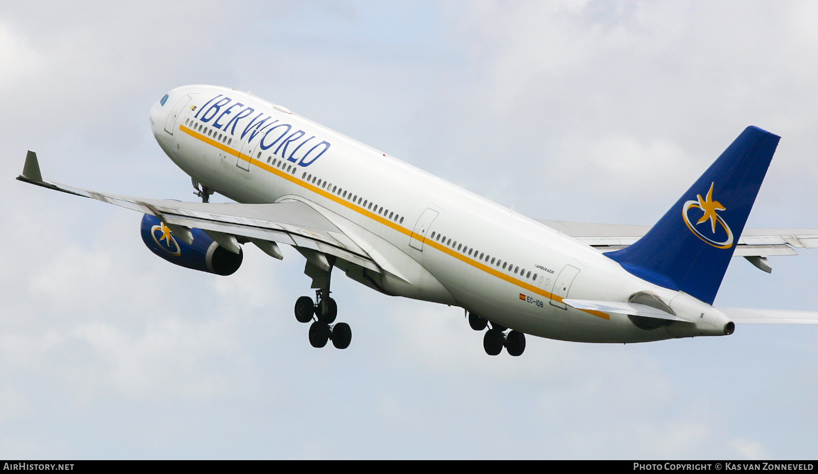 Aircraft Photo of EC-IDB | Airbus A330-243 | Iberworld Airlines | AirHistory.net #238714