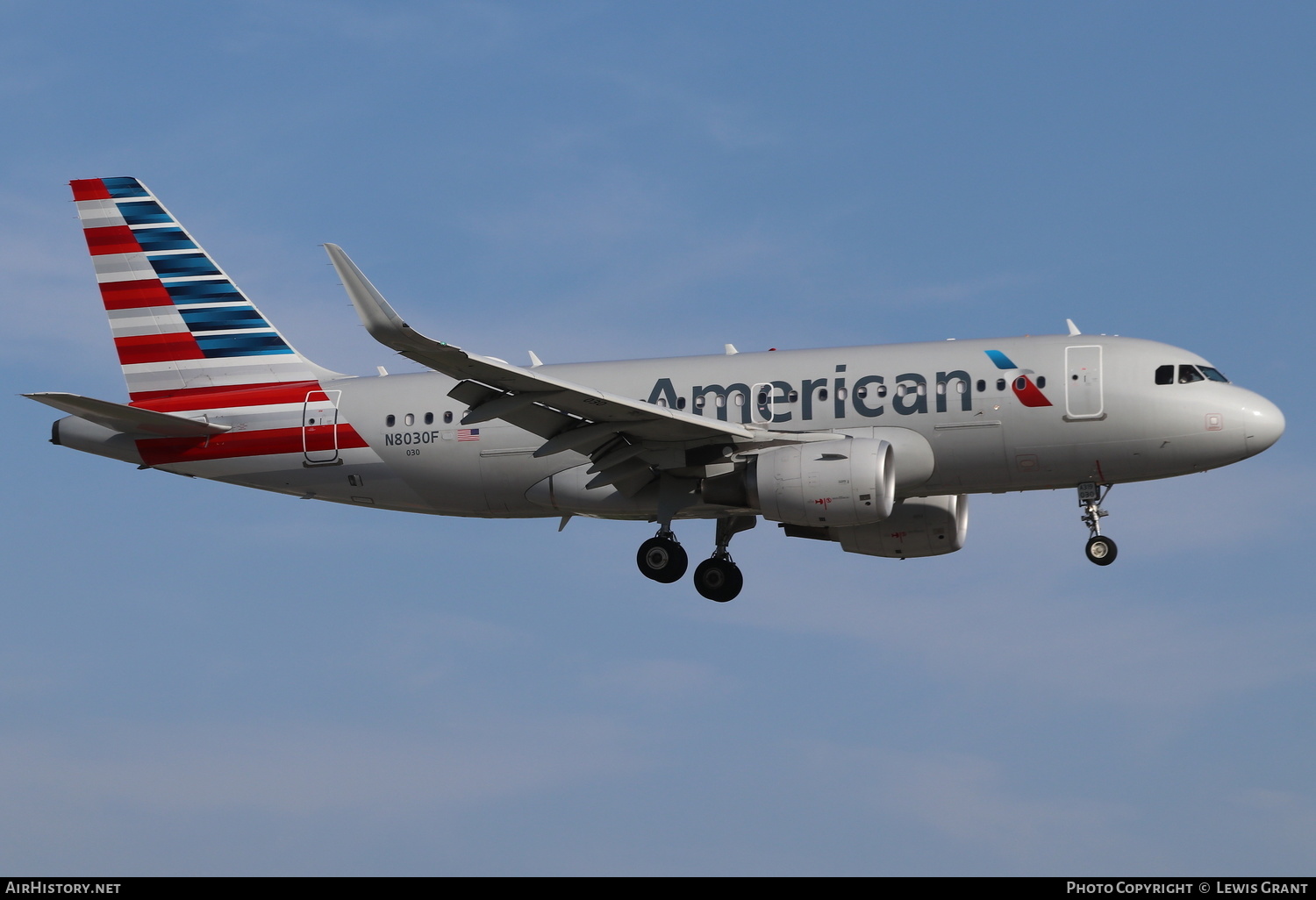 Aircraft Photo of N8030F | Airbus A319-115 | American Airlines | AirHistory.net #238733