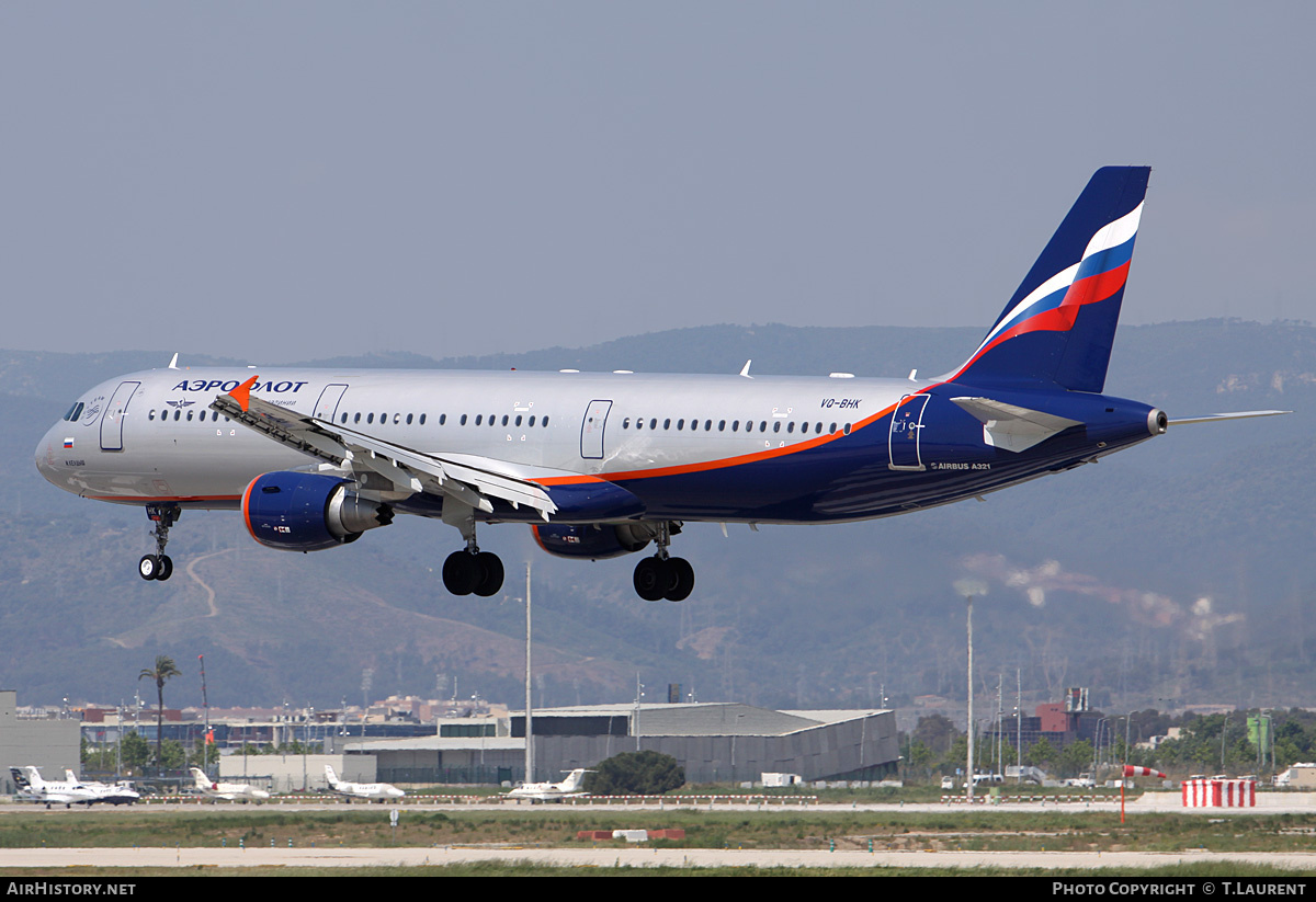 Aircraft Photo of VQ-BHK | Airbus A321-211 | Aeroflot - Russian Airlines | AirHistory.net #238755