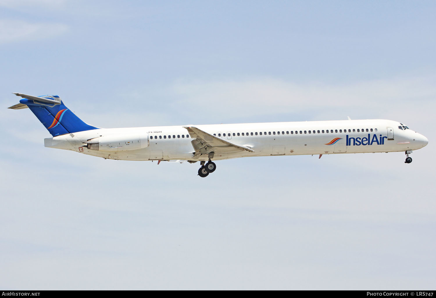 Aircraft Photo of P4-MDH | McDonnell Douglas MD-83 (DC-9-83) | Insel Air | AirHistory.net #238814