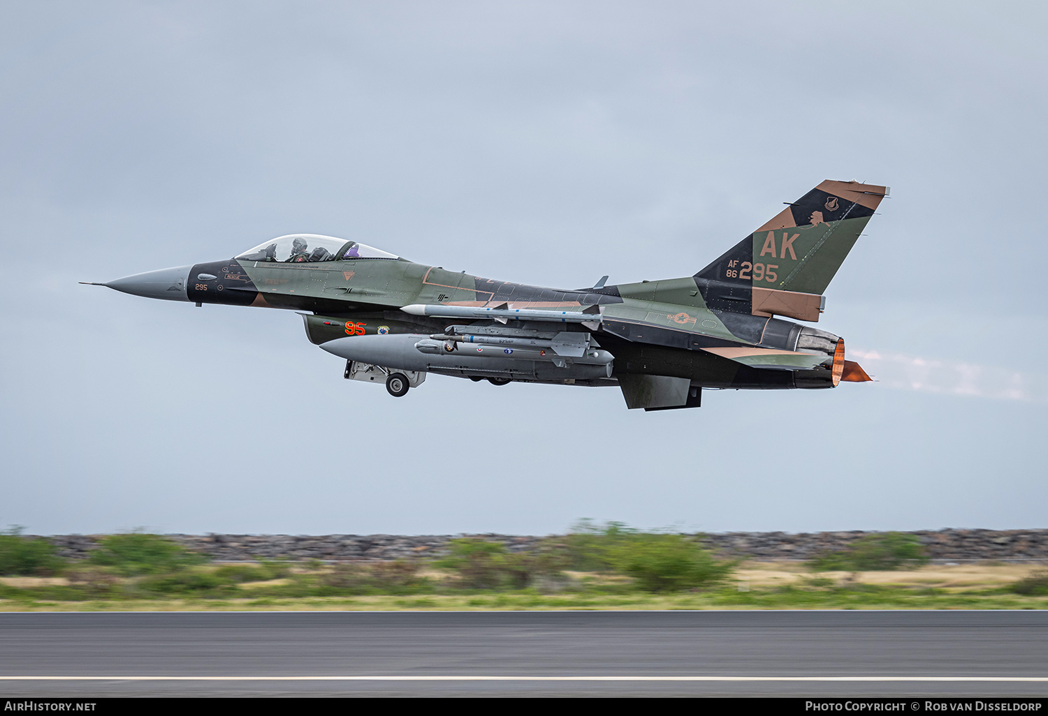 Aircraft Photo of 86-0295 / AF86-295 | General Dynamics F-16C Fighting Falcon | USA - Air Force | AirHistory.net #238922
