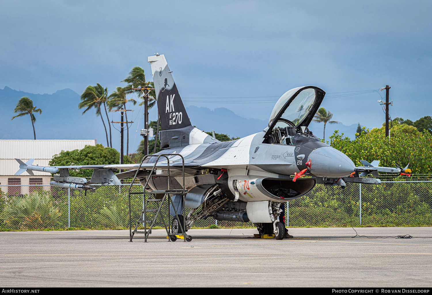 Aircraft Photo of 86-0270 / AF86-270 | General Dynamics F-16C Fighting Falcon | USA - Air Force | AirHistory.net #238924