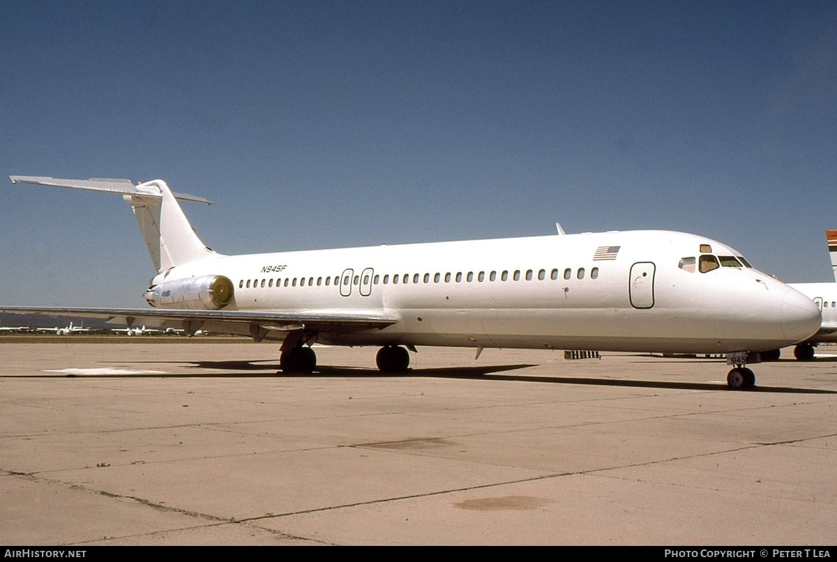Aircraft Photo of N945F | McDonnell Douglas DC-9-33RC | AirHistory.net #238992
