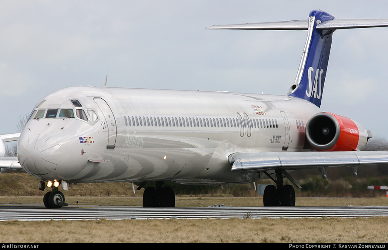 Aircraft Photo of LN-RMT | McDonnell Douglas MD-82 (DC-9-82) | Scandinavian Airlines - SAS | AirHistory.net #238994