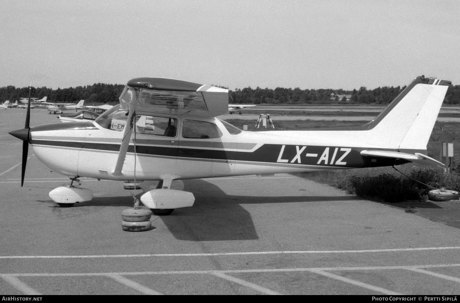 Aircraft Photo of LX-AIZ | Reims F172N Skyhawk II | AirHistory.net #239256