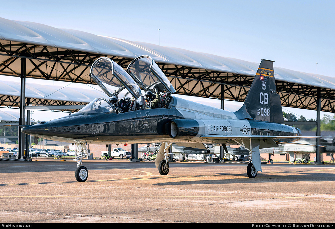 Aircraft Photo of 68-8098 / AF68-098 | Northrop T-38C Talon | USA - Air Force | AirHistory.net #239270