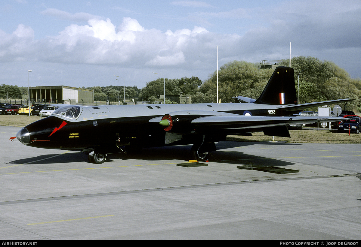 Aircraft Photo of G-BVWC / WK163 | English Electric Canberra B2/6 | UK - Air Force | AirHistory.net #239282