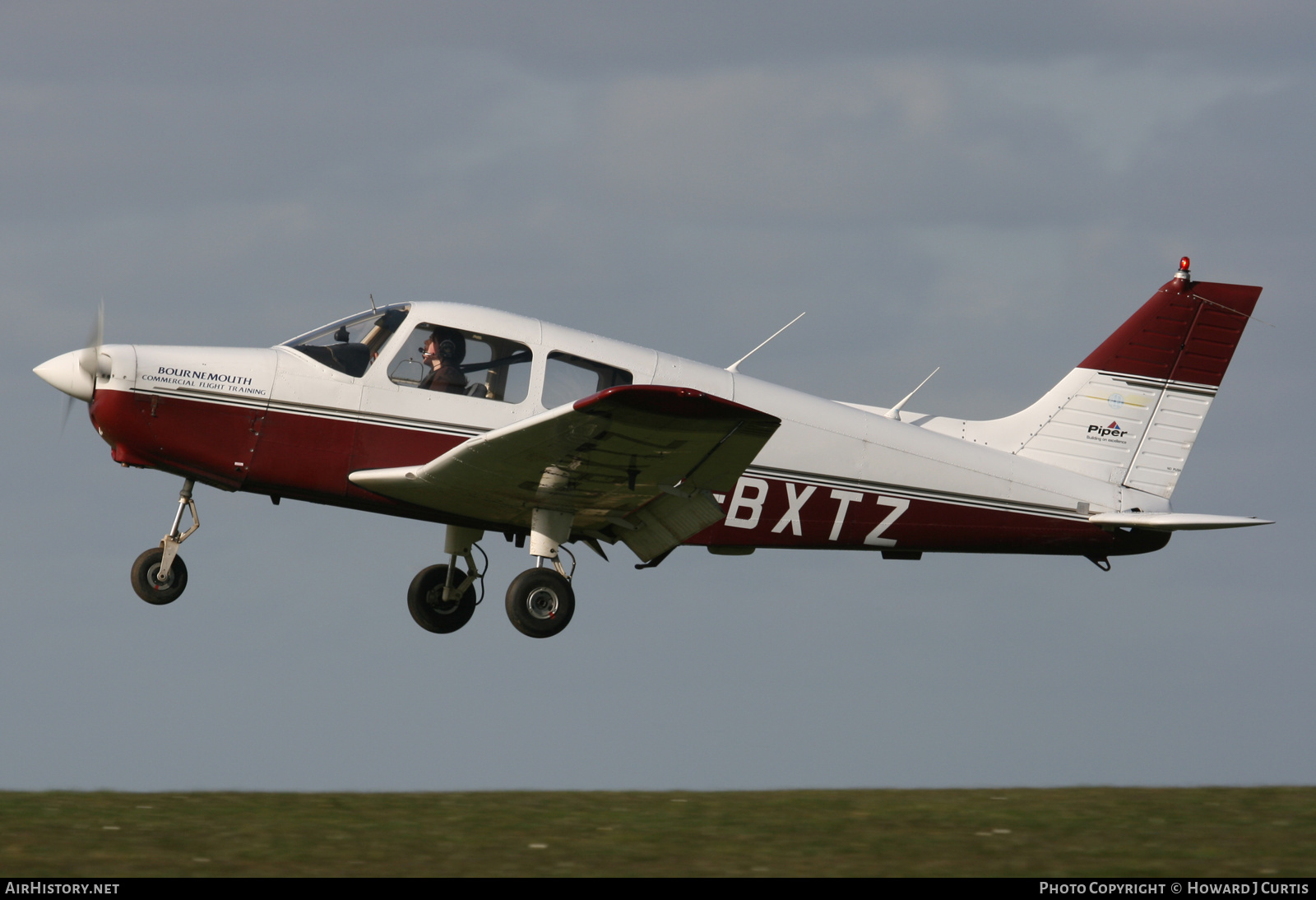 Aircraft Photo of G-BXTZ | Piper PA-28-161 Cadet | Bournemouth Commercial Flight Training - BCFT | AirHistory.net #239295