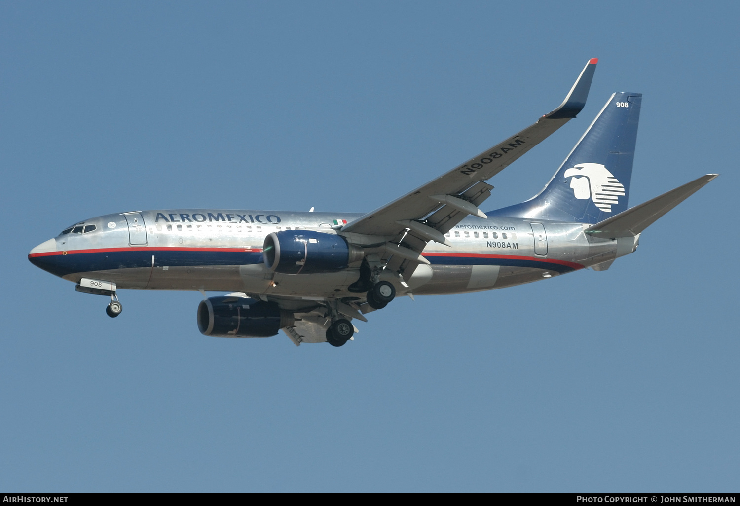 Aircraft Photo of N908AM | Boeing 737-752 | AeroMéxico | AirHistory.net #239298