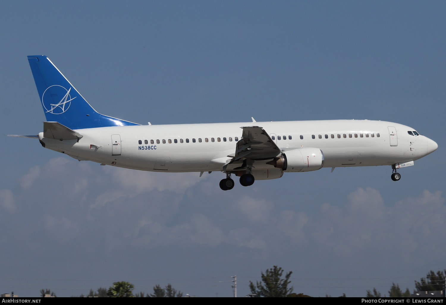 Aircraft Photo of N538CC | Boeing 737-48E | iAero Airways | AirHistory.net #239334
