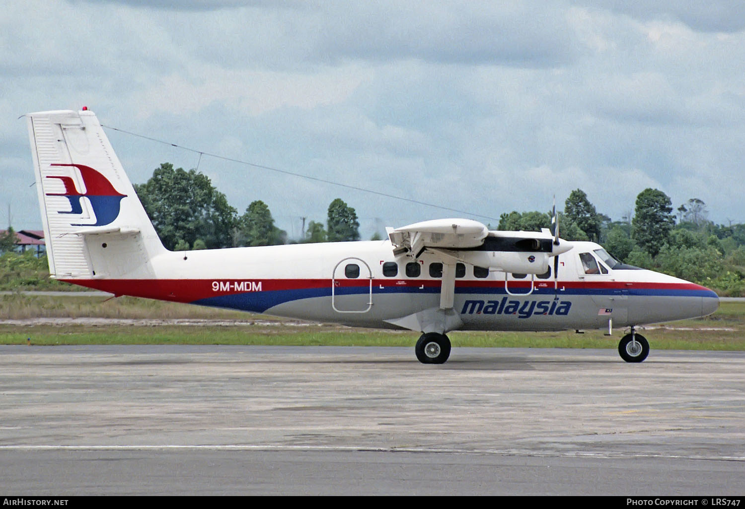 Aircraft Photo of 9M-MDM | De Havilland Canada DHC-6-300 Twin Otter | Malaysia Airlines | AirHistory.net #239335