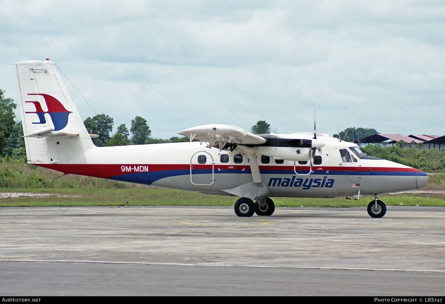 Aircraft Photo of 9M-MDN | De Havilland Canada DHC-6-300 Twin Otter | Malaysia Airlines | AirHistory.net #239356