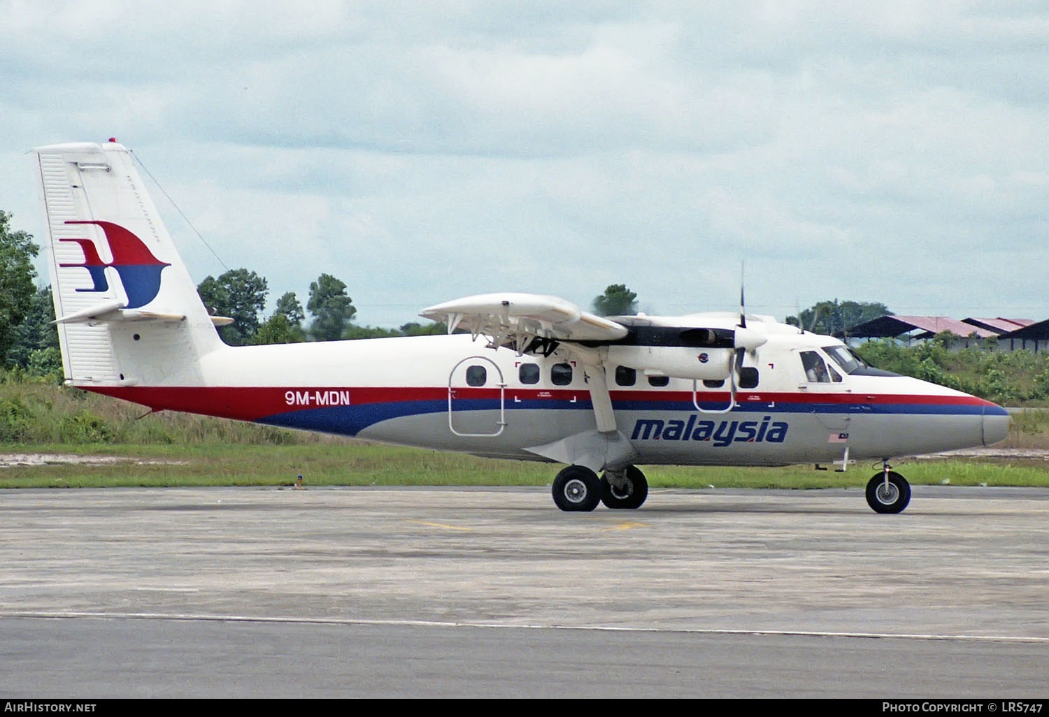 Aircraft Photo of 9M-MDN | De Havilland Canada DHC-6-300 Twin Otter | Malaysia Airlines | AirHistory.net #239356