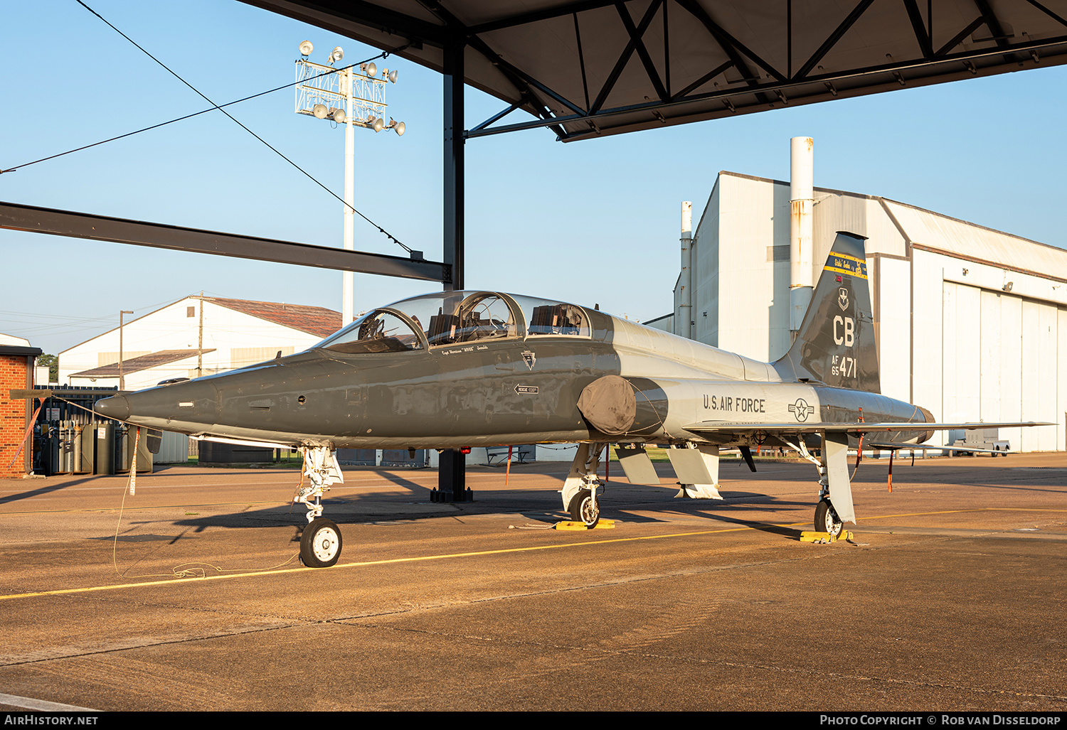 Aircraft Photo of 65-10471 / AF65-471 | Northrop T-38C Talon | USA - Air Force | AirHistory.net #239404