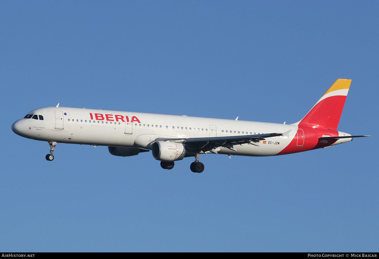 Aircraft Photo of EC-JZM | Airbus A321-212 | Iberia | AirHistory.net #239436